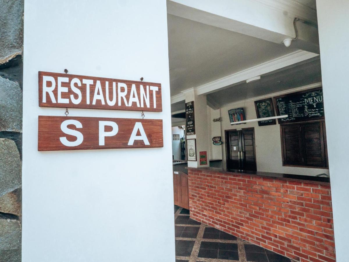 Sunrise Resort Batukaras Exterior photo