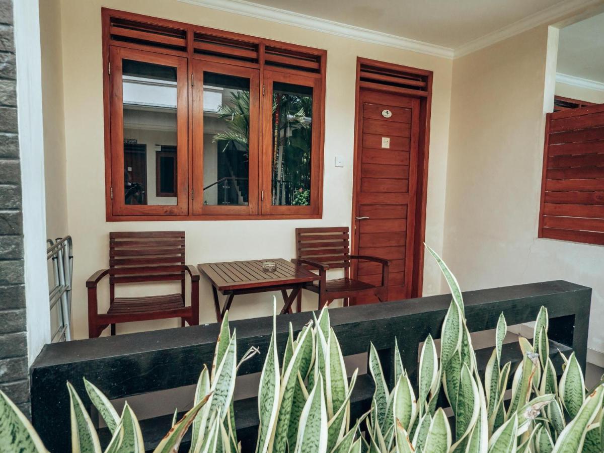 Sunrise Resort Batukaras Exterior photo
