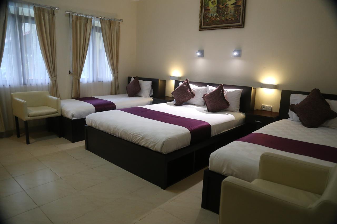 Sunrise Resort Batukaras Exterior photo